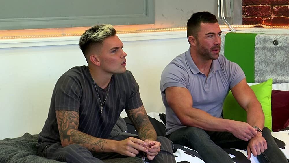 Geordie Shore Staffel 20 :Folge 1 