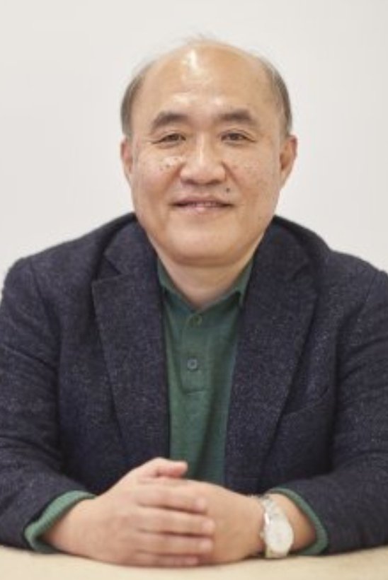 et billede af Cho Sung-woo