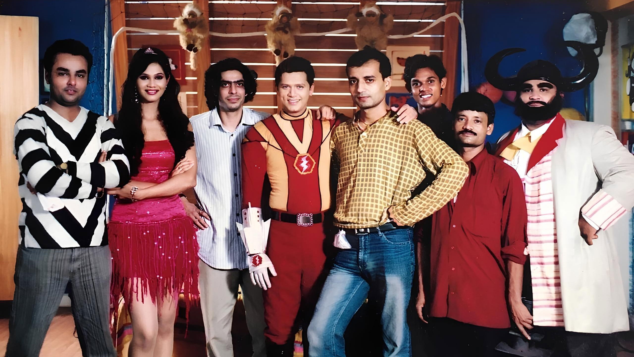 Hero - Bhakti Hi Shakti Hai backdrop cover