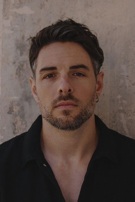 et billede af Erik Tonelli