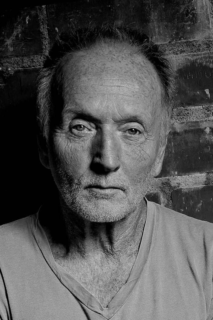 et billede af Tobin Bell
