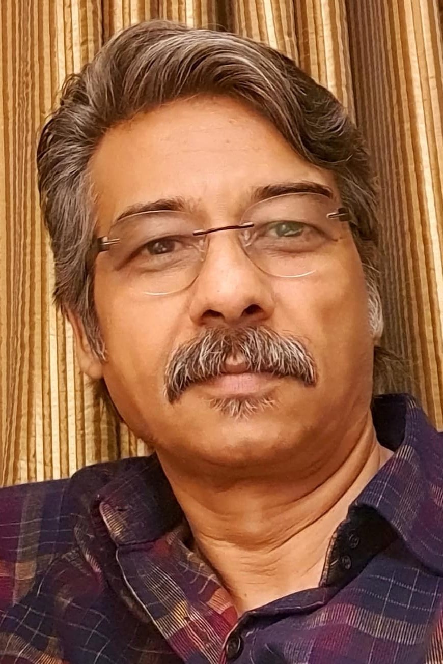 et billede af Naved Aslam