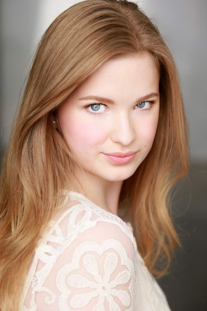 et billede af Kylie Hart