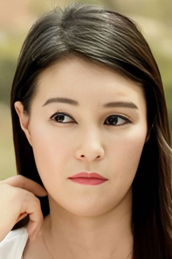 et billede af Kang Ae-ra