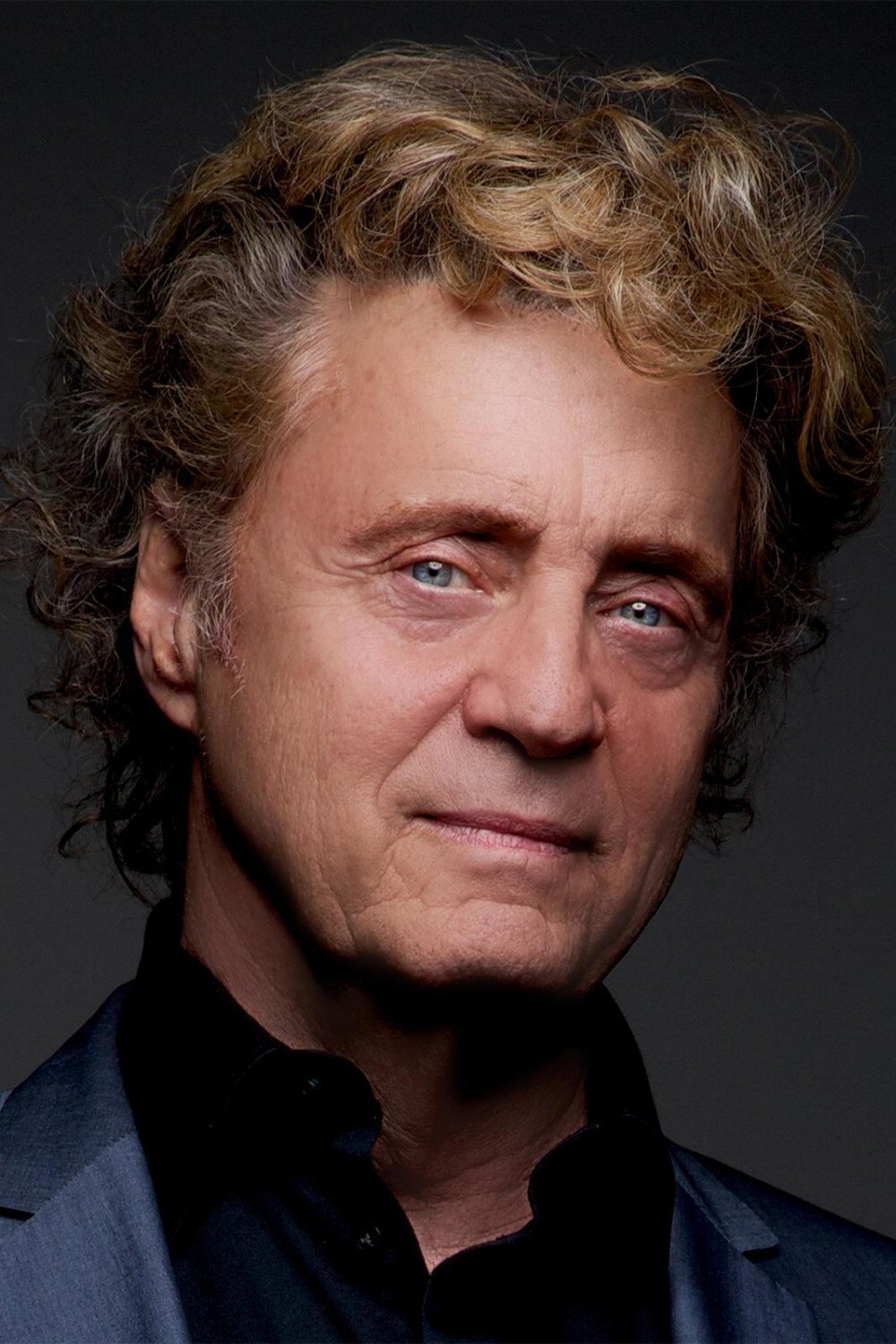 et billede af Shadoe Stevens