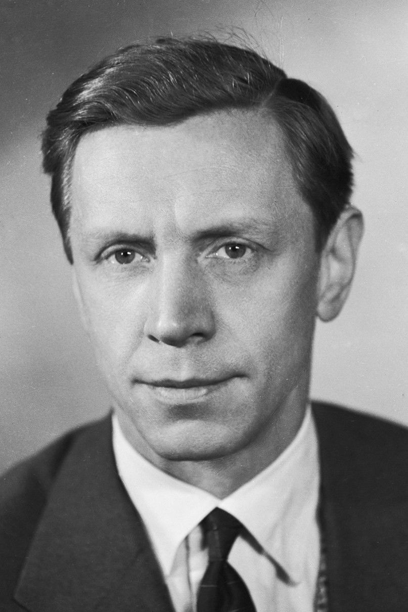 et billede af Aleksandr Grave