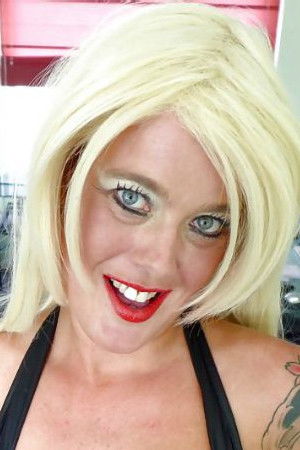 et billede af Roxy Mae