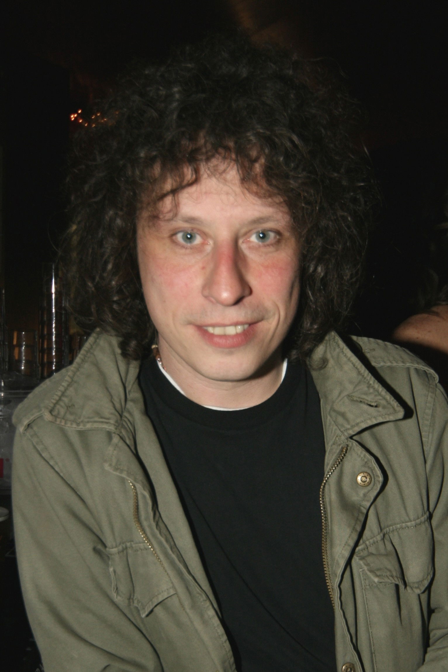 et billede af Stuart Cable