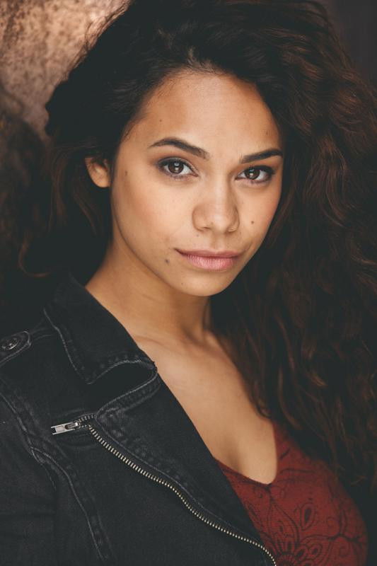 et billede af Ezra Shipin