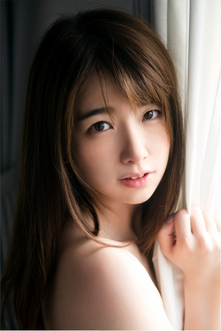 花狩まい(Mai Kagari,花狩舞)