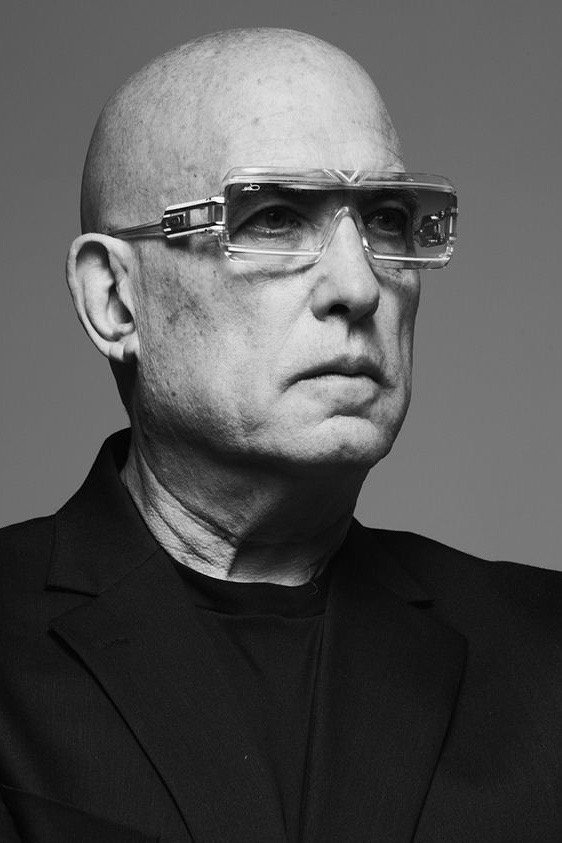 et billede af Mike Garson