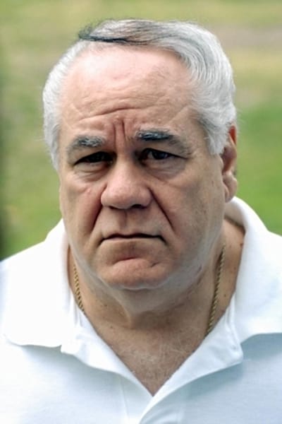 et billede af Louis Eppolito