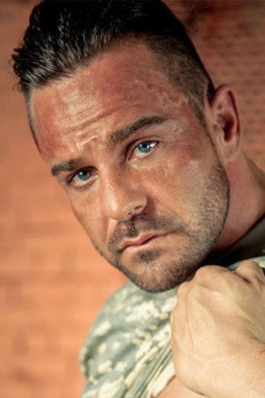 et billede af Alex Brando