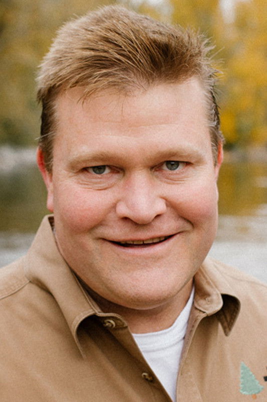 et billede af Clint Robertson