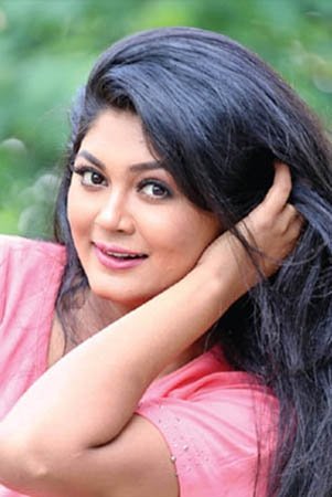 Mousumi Hamid's picture in the cast