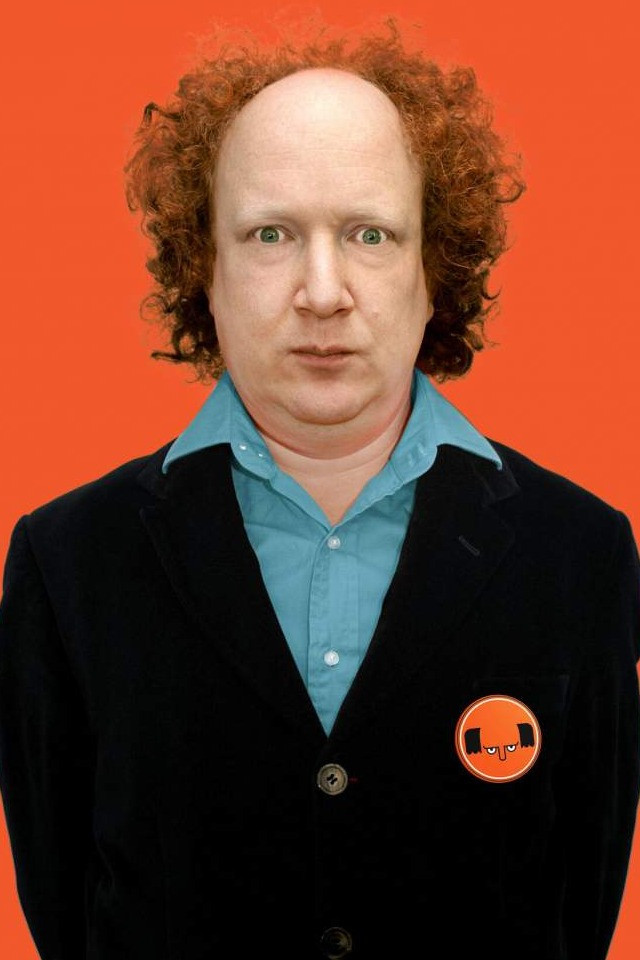 et billede af Andy Zaltzman
