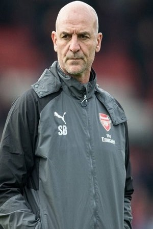 et billede af Steve Bould