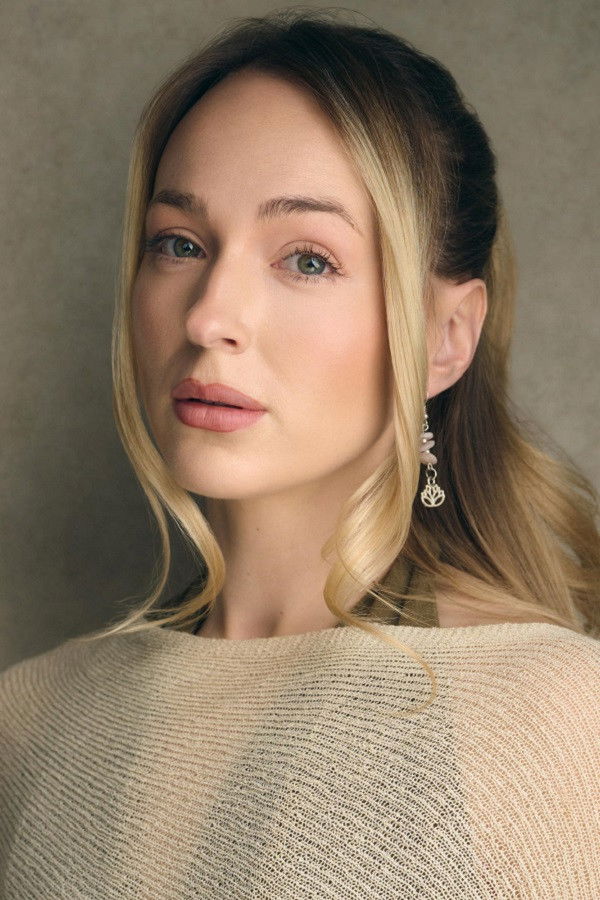 et billede af Claudia Gregory