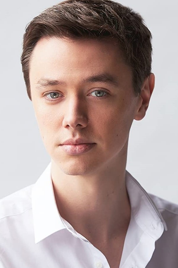 et billede af Myles Dobson