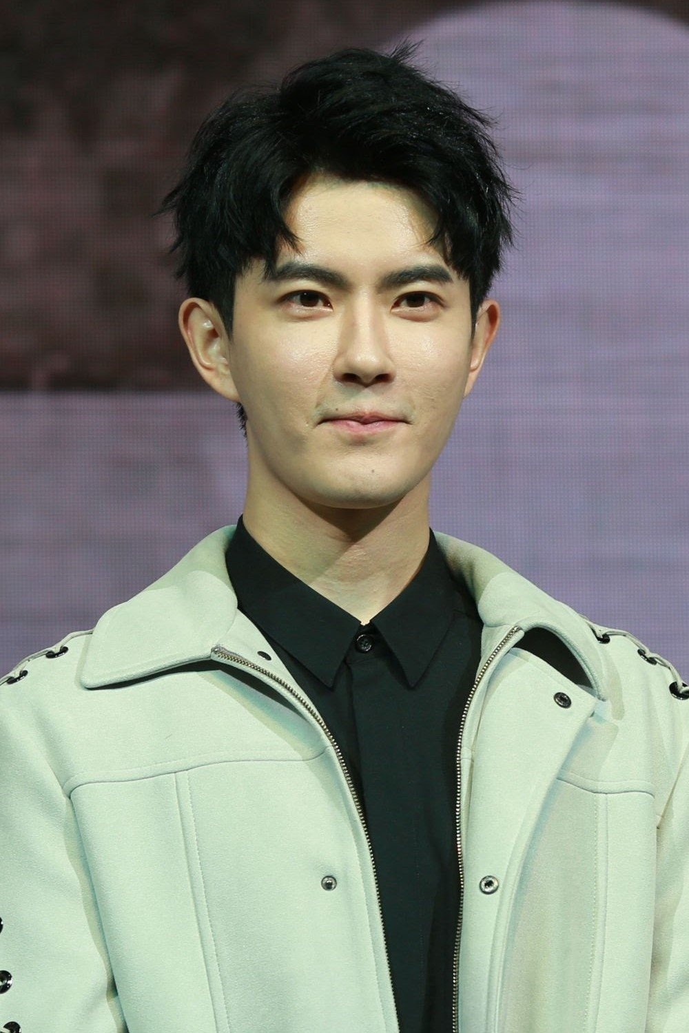 et billede af Yu Menglong