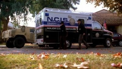 NCIS Season 2 :Episode 9  Forced Entry