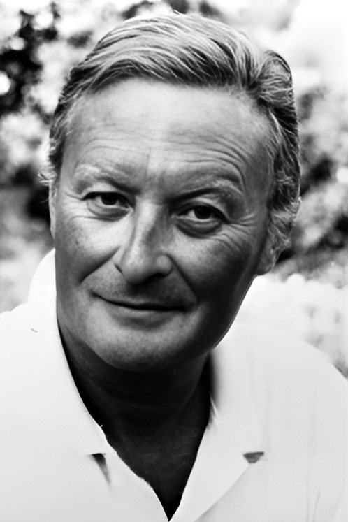 et billede af Donald Pickering