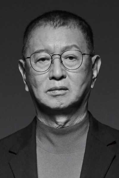 et billede af Jeon Yoo-sung