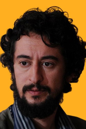 et billede af Misa Molavi