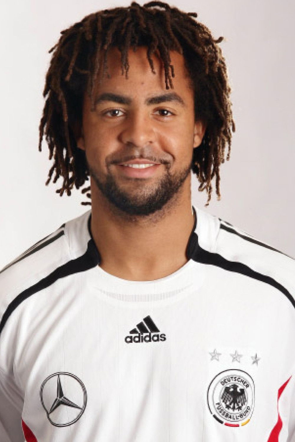 et billede af Patrick Owomoyela