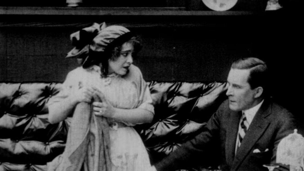 The Kiss (1914)