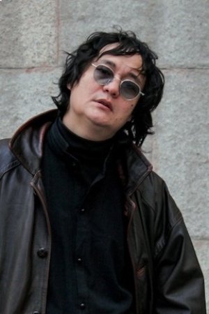 et billede af Emir Baigazin