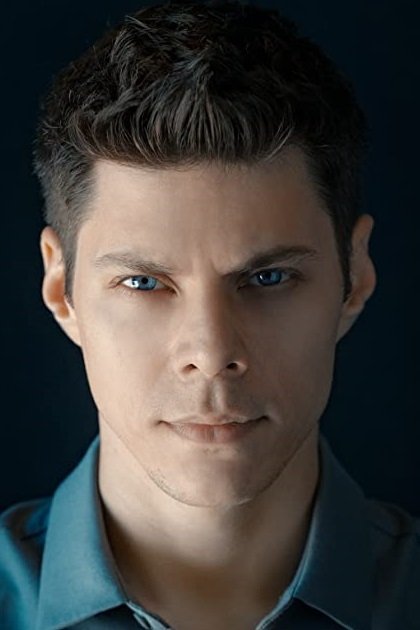 et billede af Lloyd Pitts