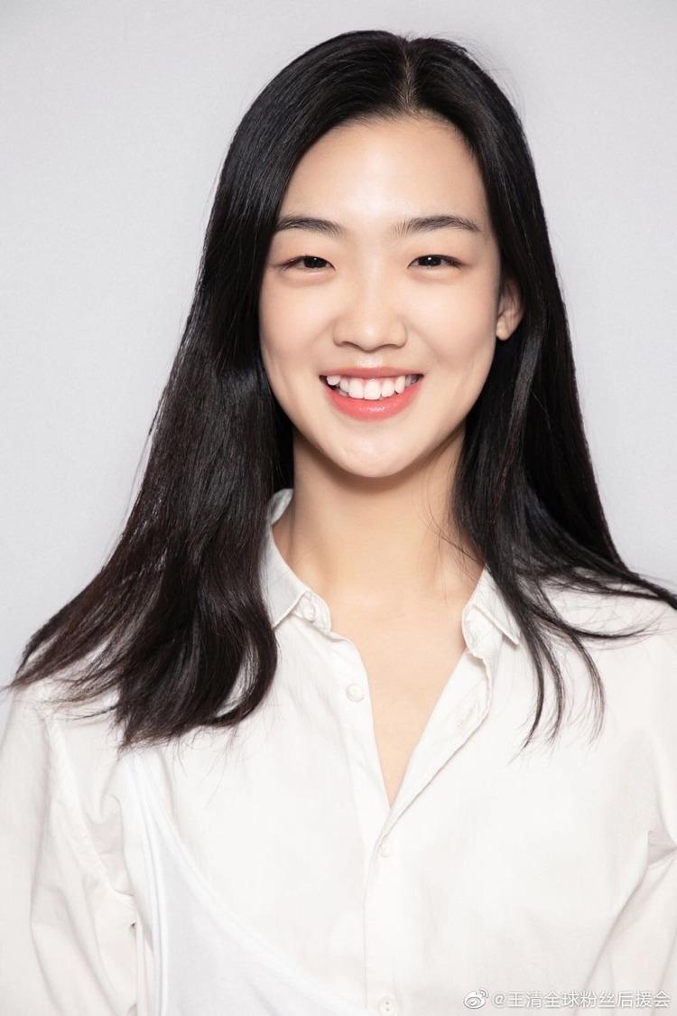 Wang Qing's picture in the cast