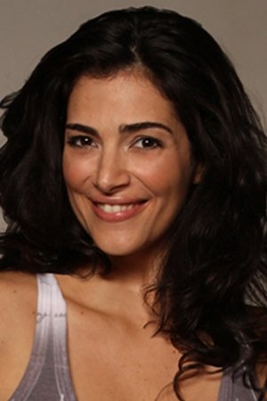 Danielle Antunes's picture in the cast