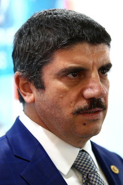 et billede af Yasin Aktay