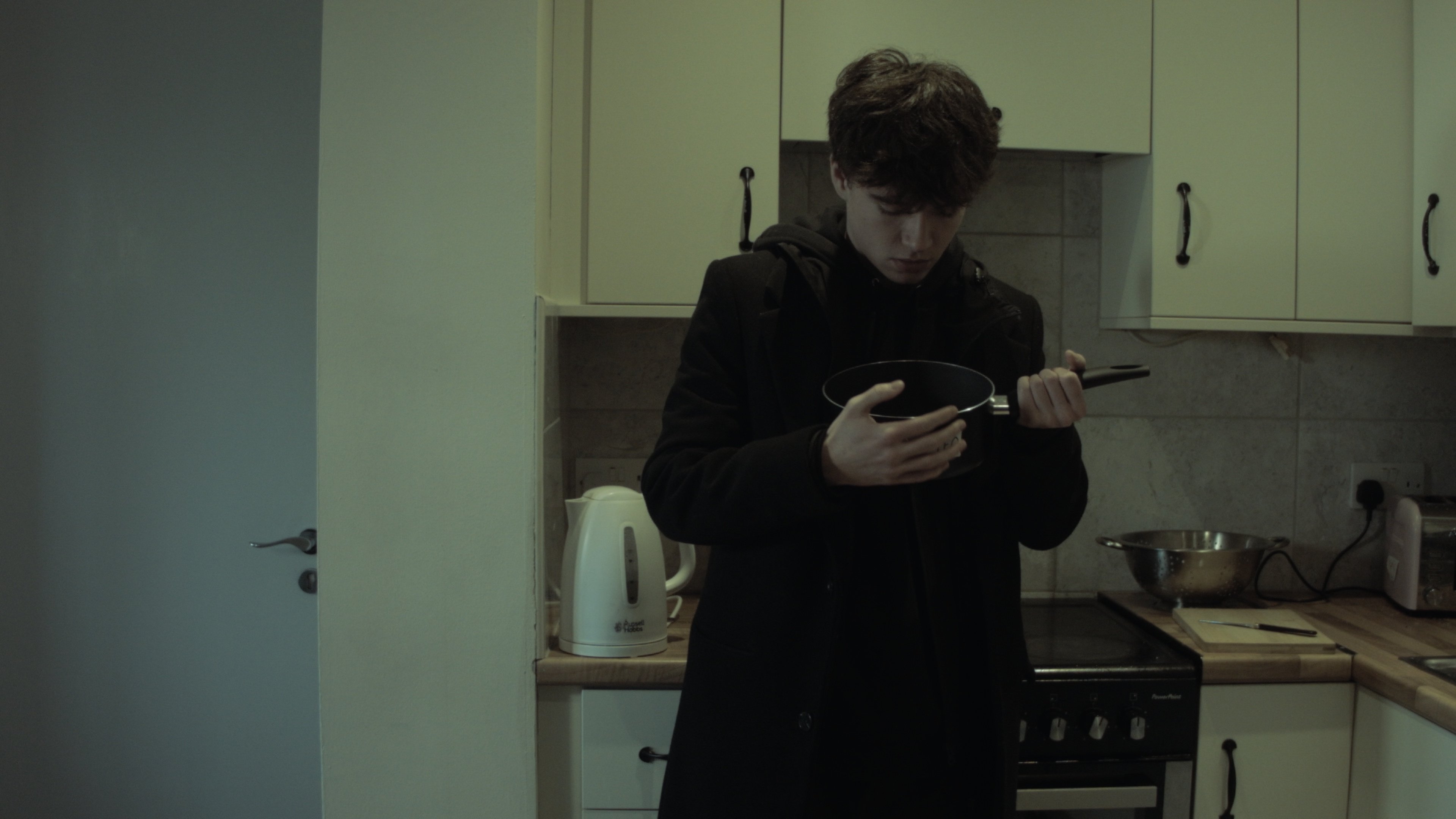 STARVED (2025)