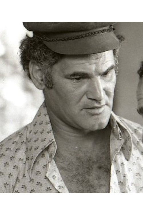 et billede af Shmuel Omani