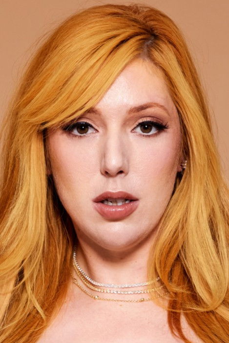 et billede af Lauren Phillips