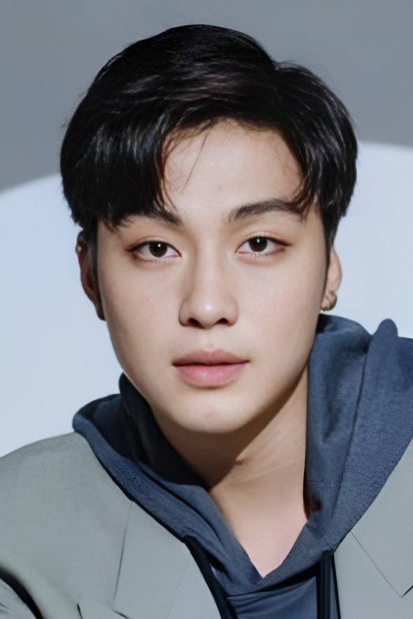 et billede af John Rhey Flores