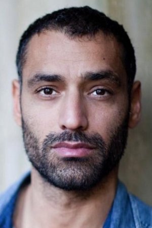 et billede af Tamer Tıraşoğlu