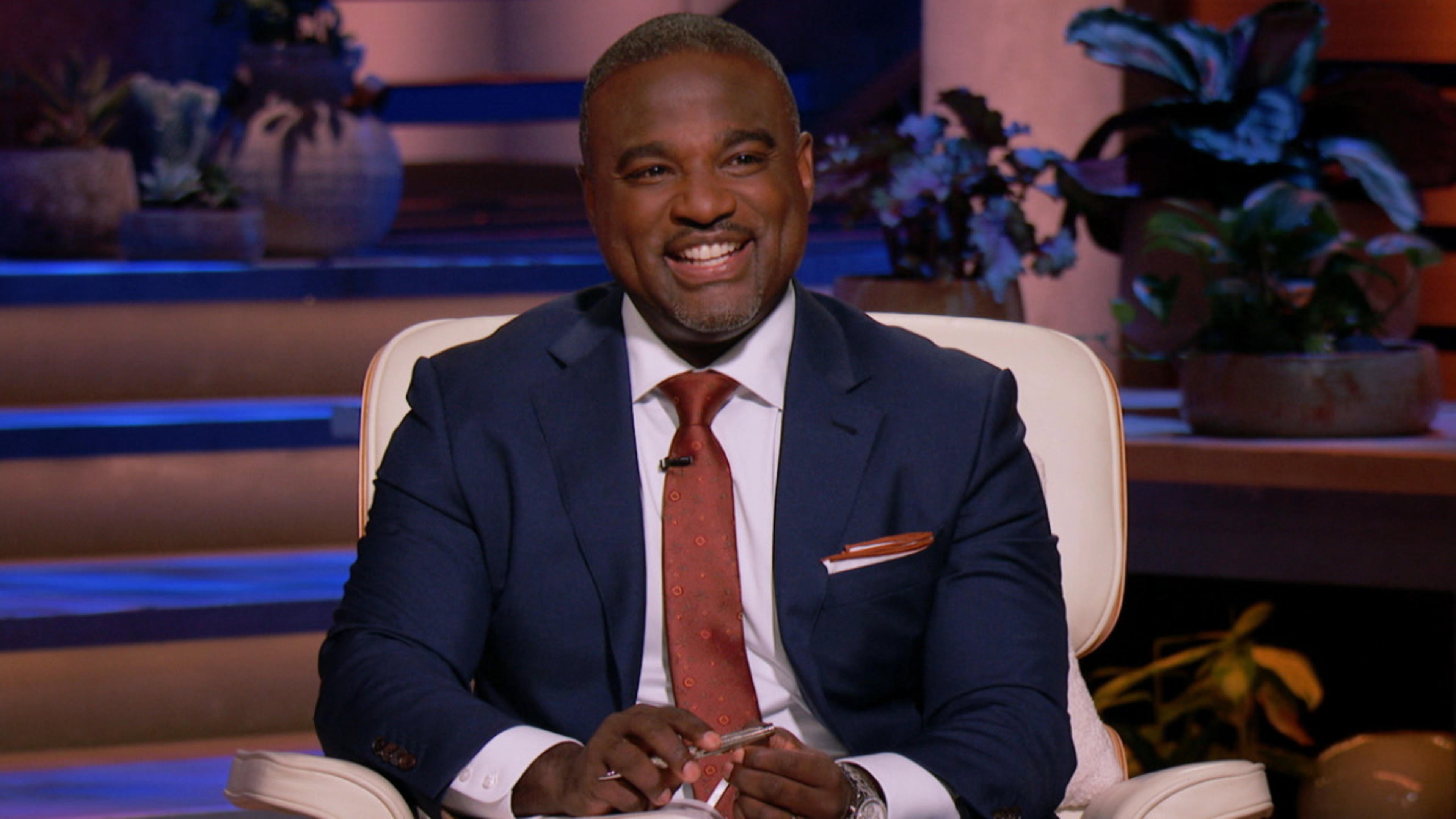 Shark Tank Season 17 :Episode 18  Episode 18