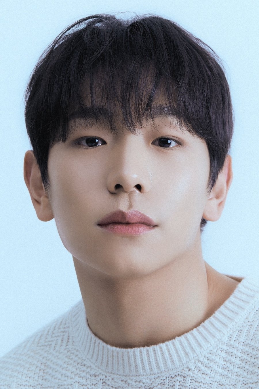 et billede af Shin Joo-hyup