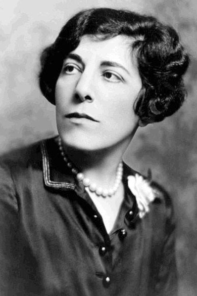 et billede af Edna Ferber