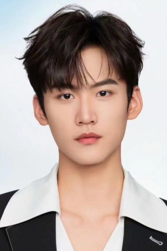 Daniel Zhou