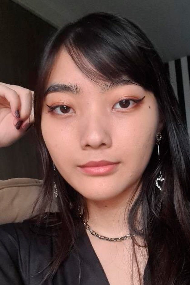 Gabriela Kajiyama | Self