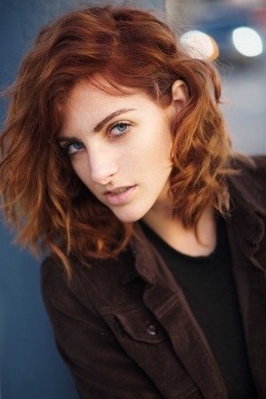 Brianna Kellum as Amber