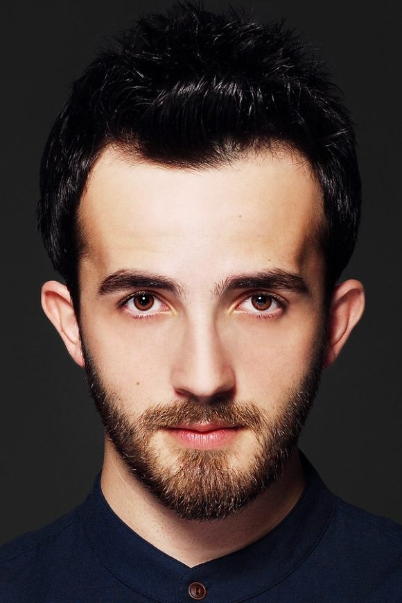 et billede af Ekrem Aral Tuna