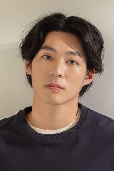 Max Lin's picture in the cast