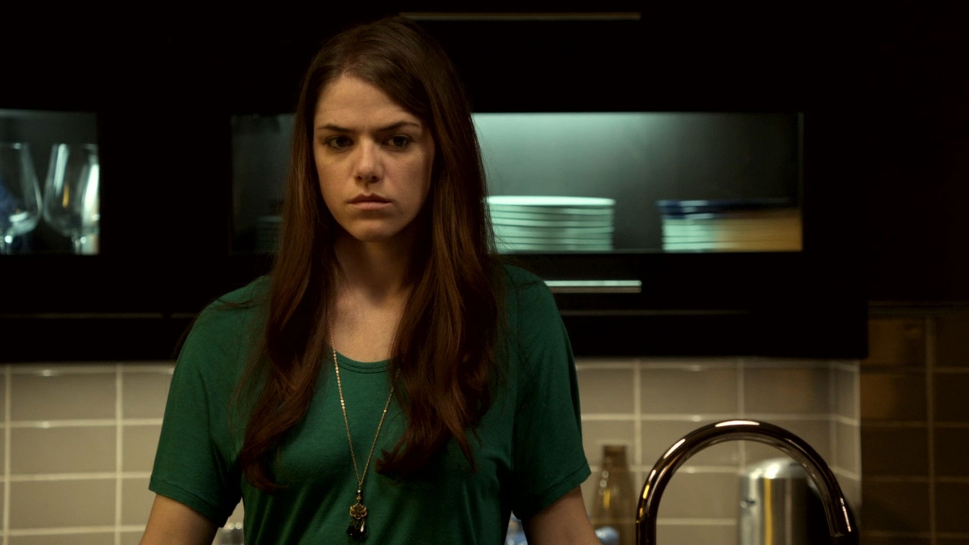 Hemlock Grove: Season 1 - Birth (2013) - (S1E13) - Backdrops — The