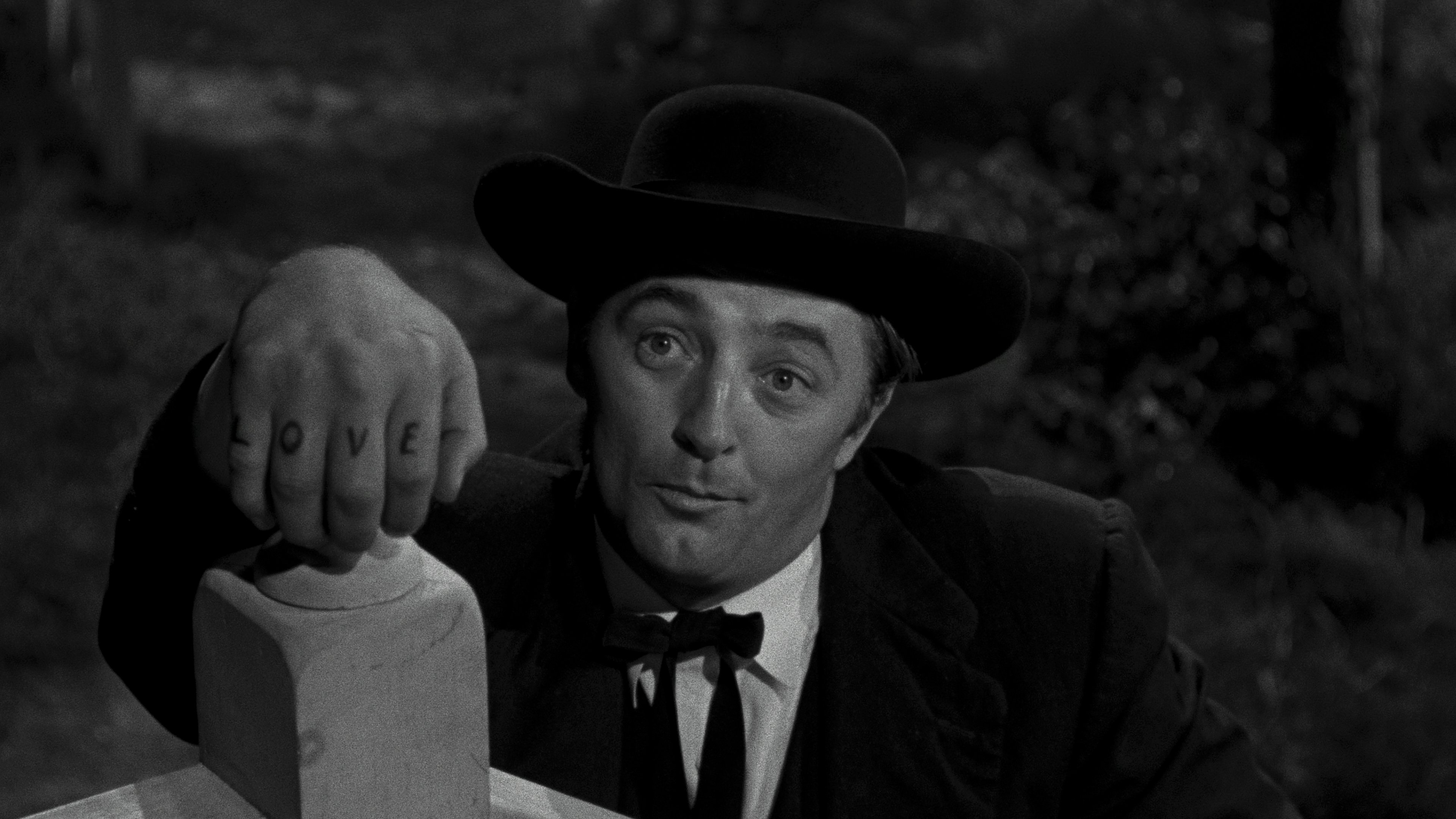 When Hollywood Went to Pot: The Robert Mitchum Scandal That Rocked the Industry